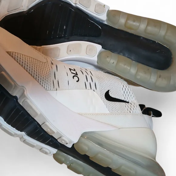 Nike Air 270 Women's Size 9 White and Black Athletic Sneakers - Picture 11 of 11